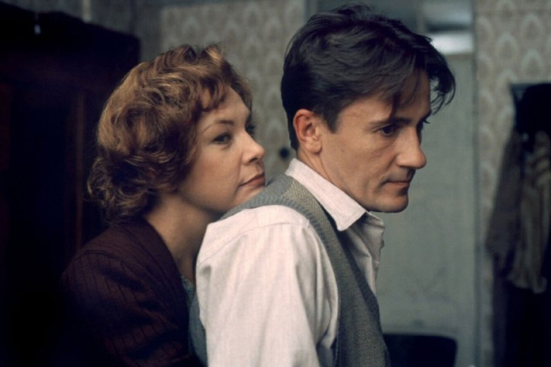 Рецензия на фильм «Восток-Запад»