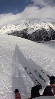 Лыжница выжила после попадания в лавину