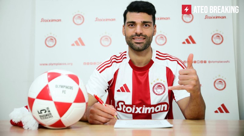 Иранский футболист выражает солидарность с протестующими