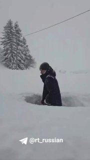 Сильный снегопад в Швеции: сугробы высотой до 2 метров