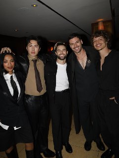 Знаменитости на вечеринке NEON в честь «Золотого глобуса»